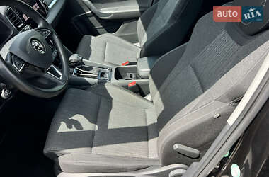 Внедорожник / Кроссовер Skoda Karoq 2020 в 