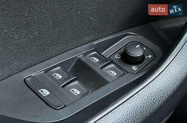 Внедорожник / Кроссовер Skoda Karoq 2020 в 