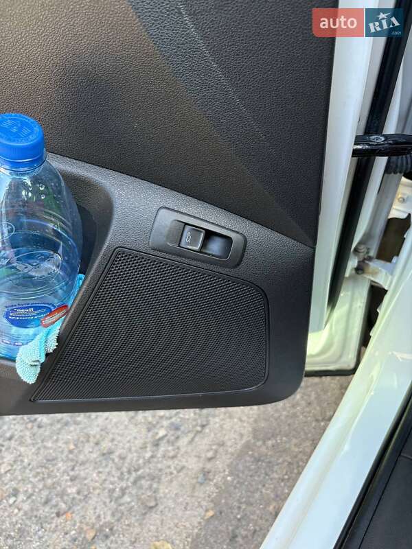 Позашляховик / Кросовер Skoda Karoq 2018 в Дніпрі фото 21 Позашляховик / Кросовер Skoda Karoq 2018 в Дніпрі