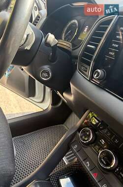 Внедорожник / Кроссовер Skoda Karoq 2018 в 