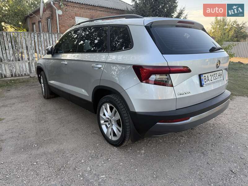Позашляховик / Кросовер Skoda Karoq 2018 в Долинській