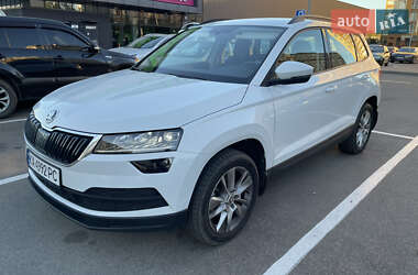 Внедорожник / Кроссовер Skoda Karoq 2021 в Киеве