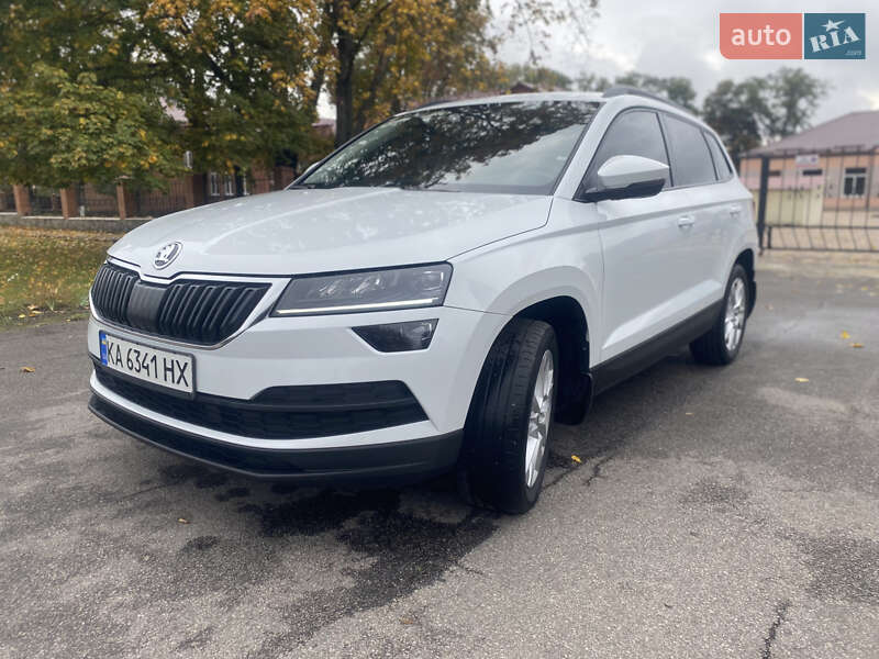 Внедорожник / Кроссовер Skoda Karoq 2022 в Краснограде