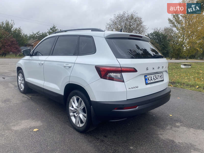 Внедорожник / Кроссовер Skoda Karoq 2022 в Краснограде