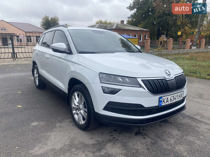 Внедорожник / Кроссовер Skoda Karoq 2022 в Краснограде