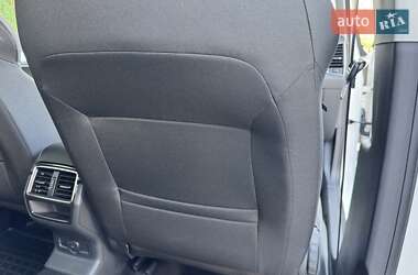 Позашляховик / Кросовер Skoda Karoq 2021 в 