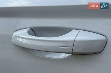 Внедорожник / Кроссовер Skoda Karoq 2023 в 