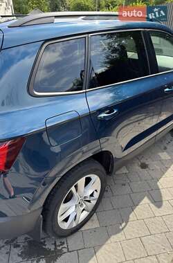 Внедорожник / Кроссовер Skoda Karoq 2022 в 