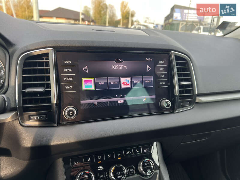 Внедорожник / Кроссовер Skoda Karoq 2019 в Киеве