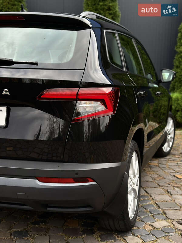 Внедорожник / Кроссовер Skoda Karoq 2021 в Мукачево