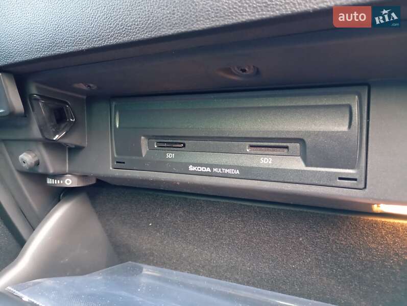 Внедорожник / Кроссовер Skoda Karoq 2019 в Радомышле фото 4 Внедорожник / Кроссовер Skoda Karoq 2019 в Радомышле