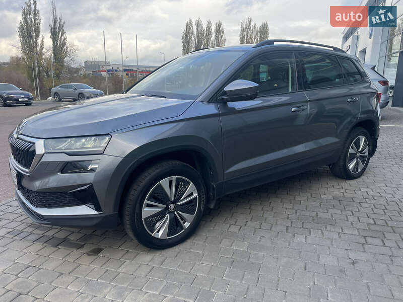 Внедорожник / Кроссовер Skoda Karoq 2022 в Тернополе