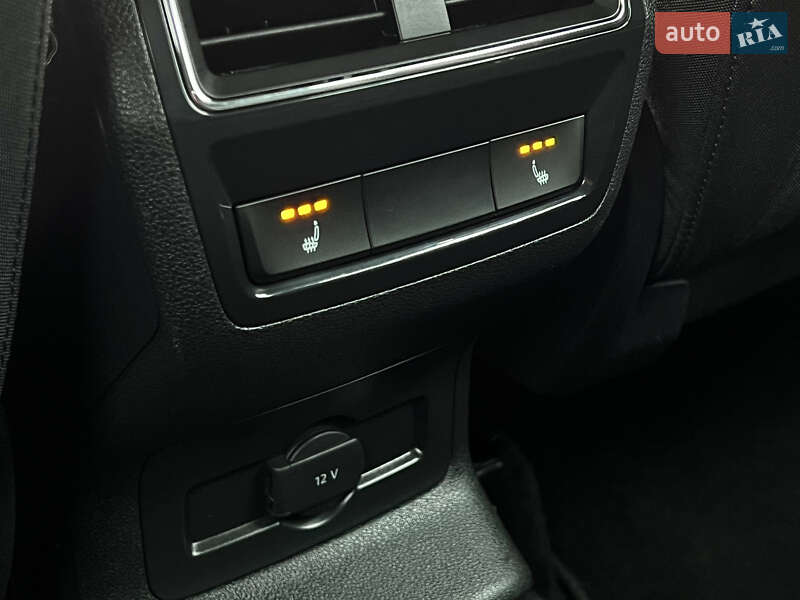 Внедорожник / Кроссовер Skoda Karoq 2021 в Луцке