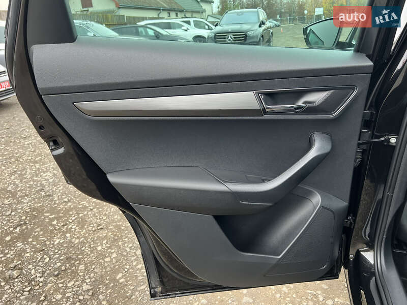 Внедорожник / Кроссовер Skoda Karoq 2021 в Луцке