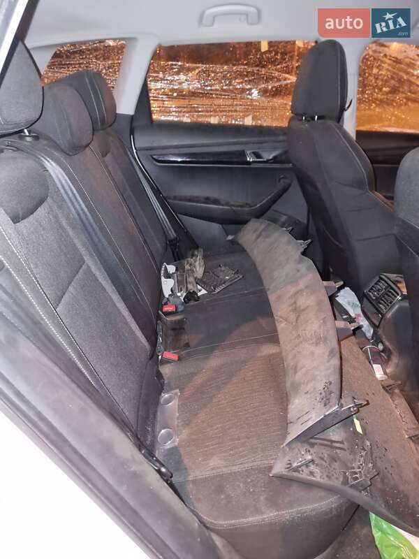 Внедорожник / Кроссовер Skoda Karoq 2018 в Харькове