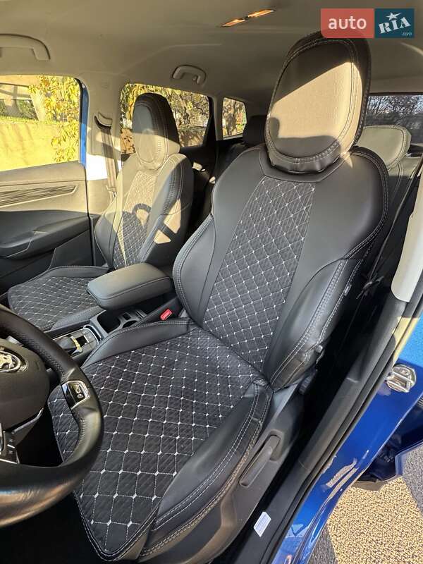 Позашляховик / Кросовер Skoda Karoq 2021 в Києві фото 11 Позашляховик / Кросовер Skoda Karoq 2021 в Києві