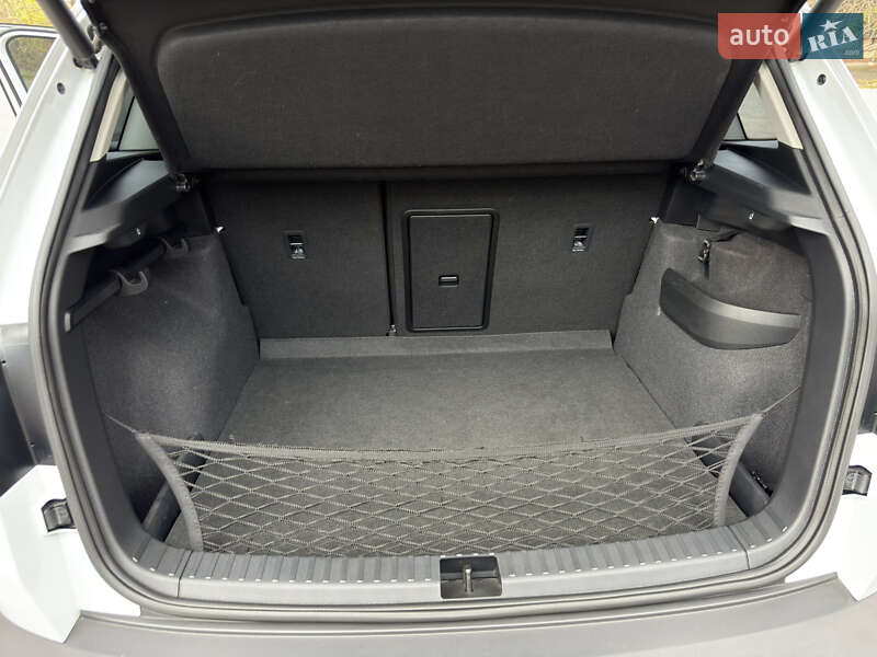 Позашляховик / Кросовер Skoda Karoq 2020 в Дніпрі