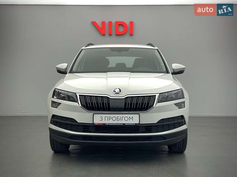 Внедорожник / Кроссовер Skoda Karoq 2019 в Киеве