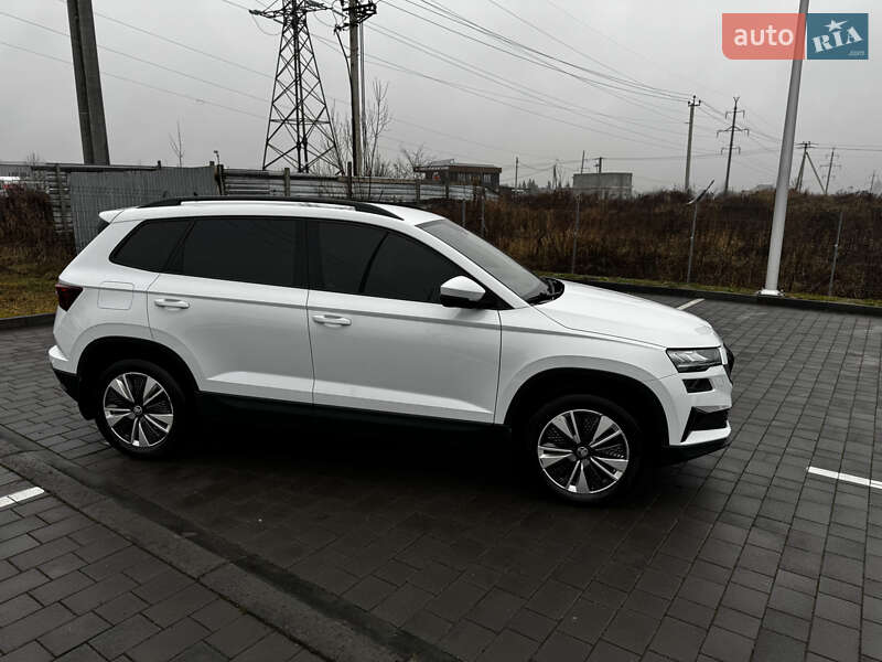 Внедорожник / Кроссовер Skoda Karoq 2022 в Ивано-Франковске
