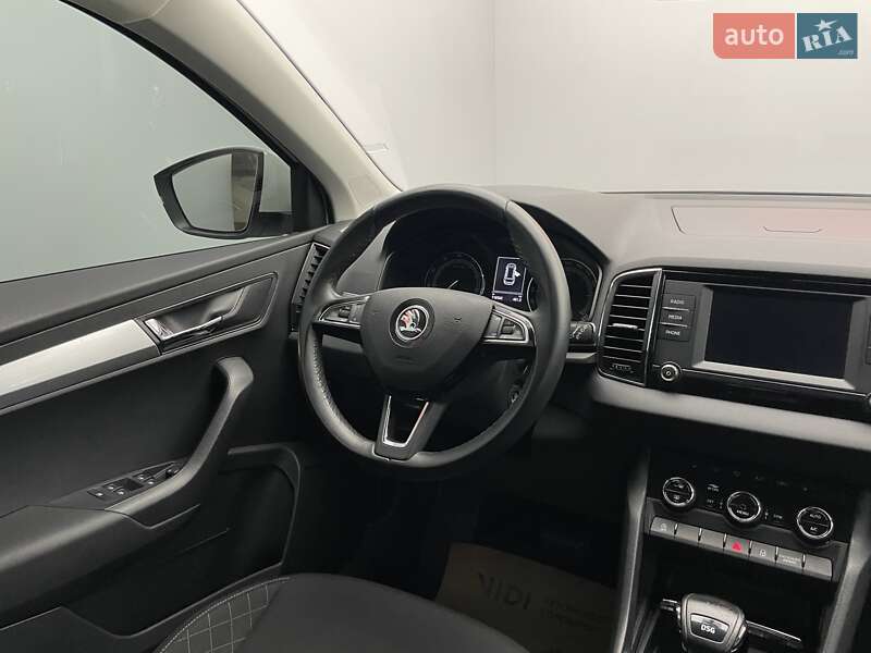 Внедорожник / Кроссовер Skoda Karoq 2019 в Киеве