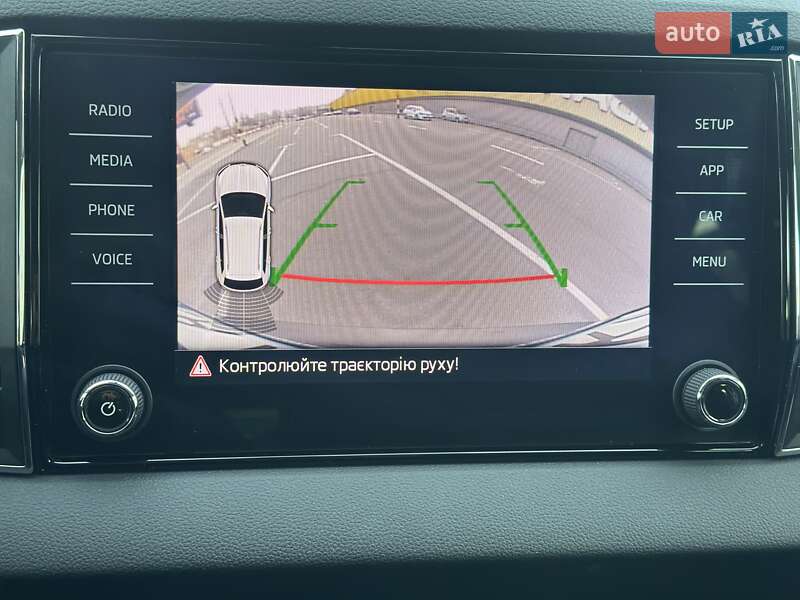 Позашляховик / Кросовер Skoda Karoq 2018 в Києві