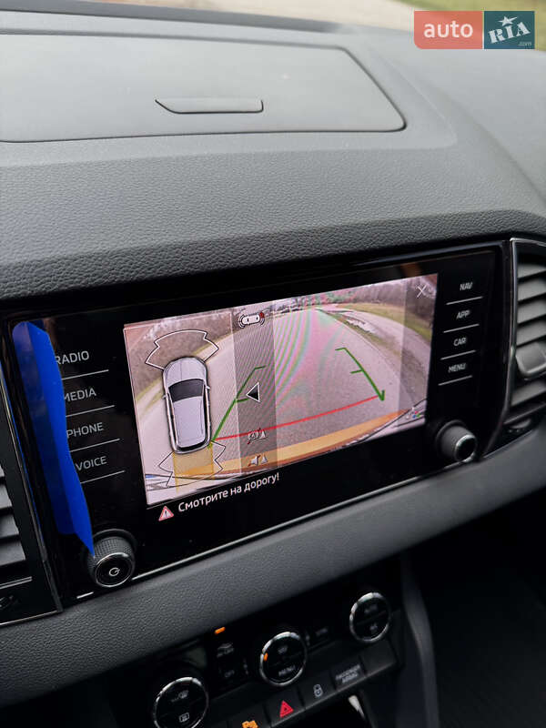 Внедорожник / Кроссовер Skoda Karoq 2024 в Днепре