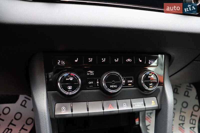 Позашляховик / Кросовер Skoda Karoq 2018 в Львові