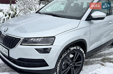 Внедорожник / Кроссовер Skoda Karoq 2020 в Хотине