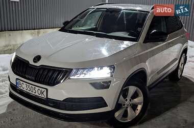 Внедорожник / Кроссовер Skoda Karoq 2018 в Винниках