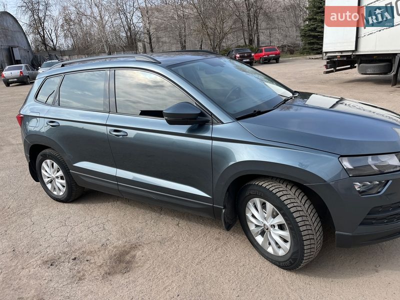 Внедорожник / Кроссовер Skoda Karoq 2020 в Кривом Роге