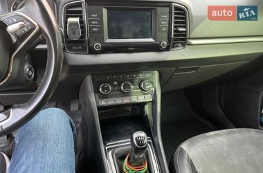 Внедорожник / Кроссовер Skoda Karoq 2020 в Кривом Роге