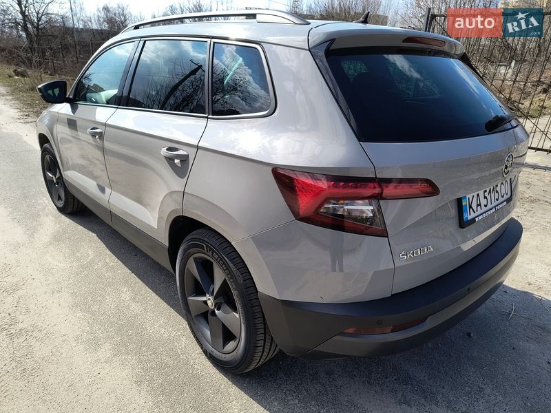 Внедорожник / Кроссовер Skoda Karoq 2018 в Киеве