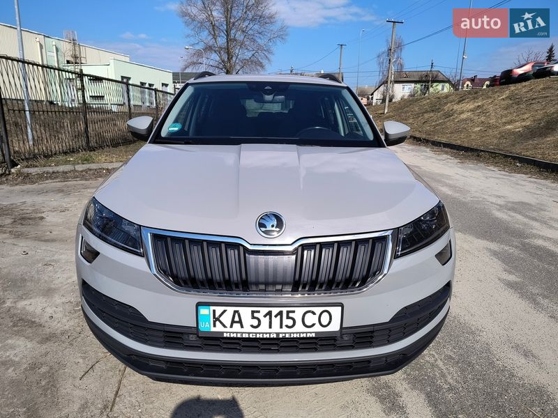 Внедорожник / Кроссовер Skoda Karoq 2018 в Киеве