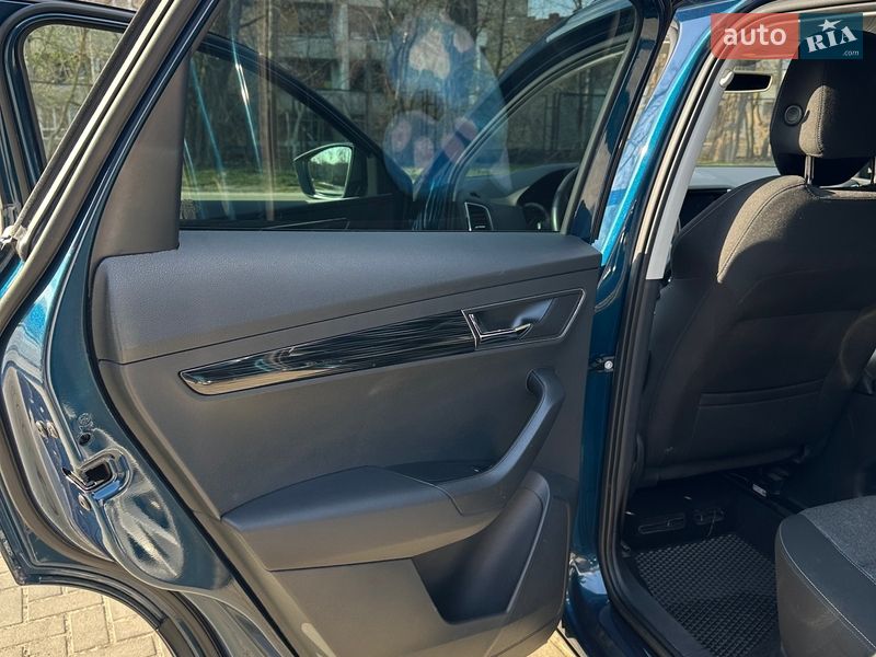 Внедорожник / Кроссовер Skoda Karoq 2020 в Львове