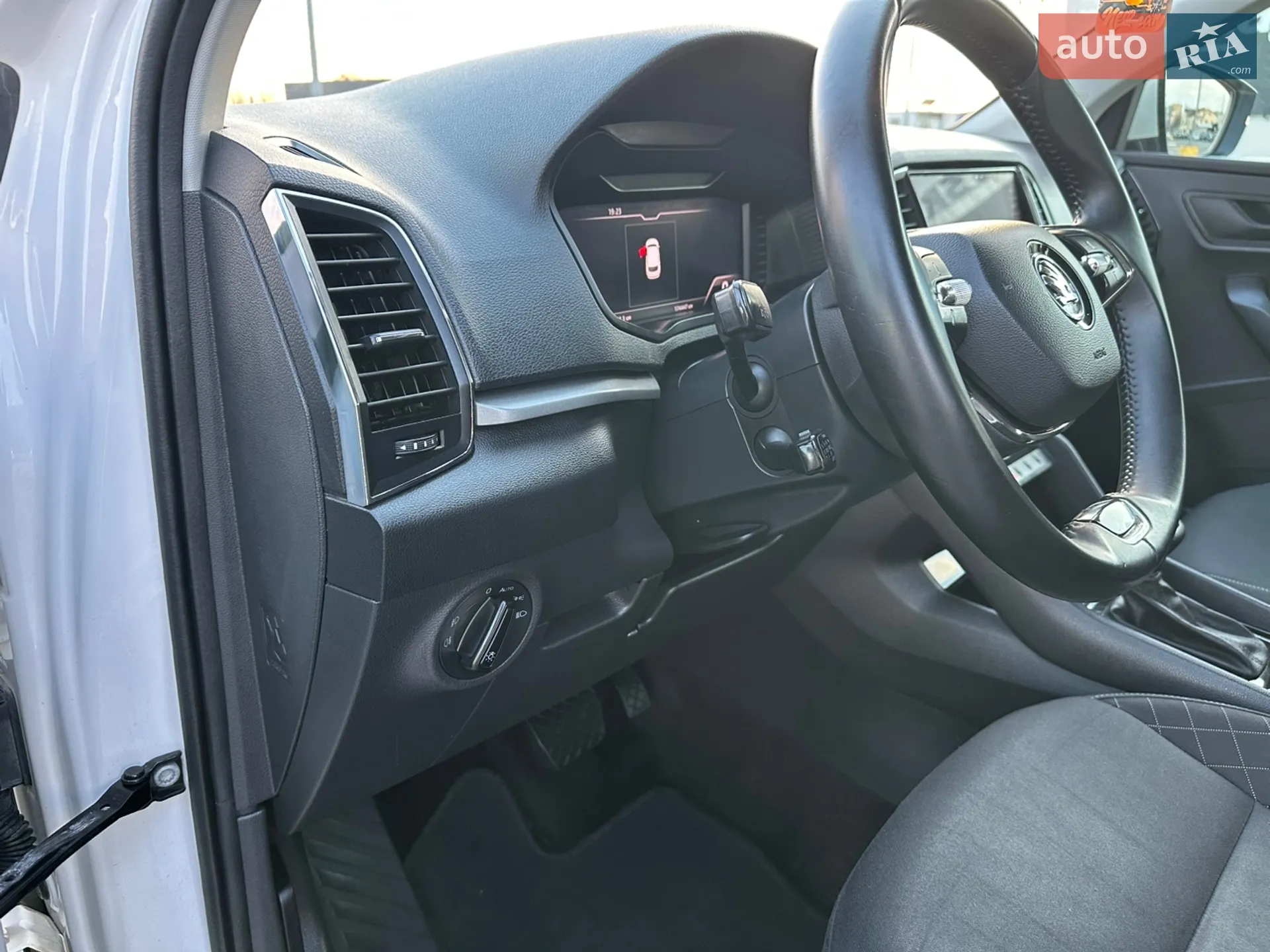 2020 Skoda Karoq - мініатюра 40