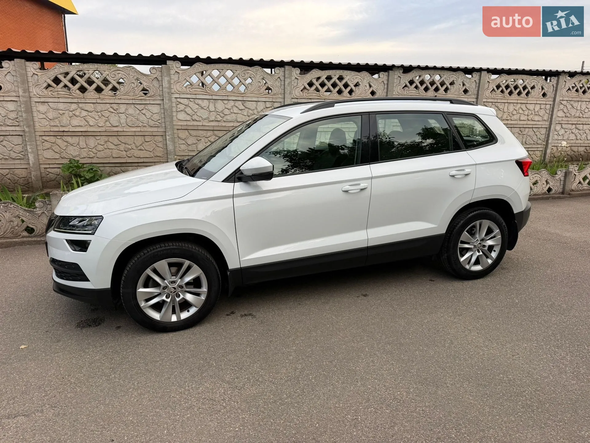 2021 Skoda Karoq - мініатюра 2