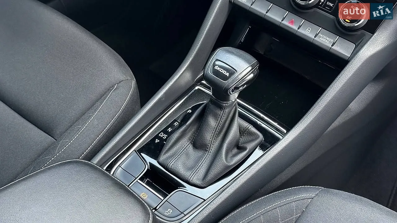 2021 Skoda Karoq - мініатюра 21