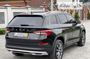 Позашляховик / Кросовер Skoda Kodiaq Scout 2019 в 