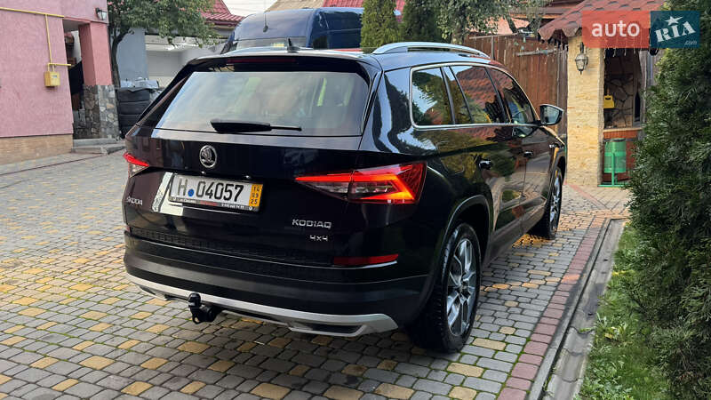 Позашляховик / Кросовер Skoda Kodiaq Scout 2018 в Сваляві