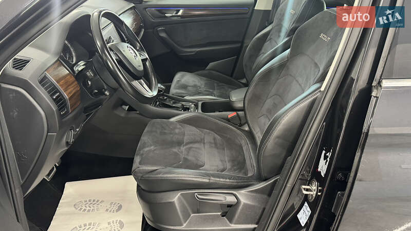 Позашляховик / Кросовер Skoda Kodiaq Scout 2018 в Сваляві