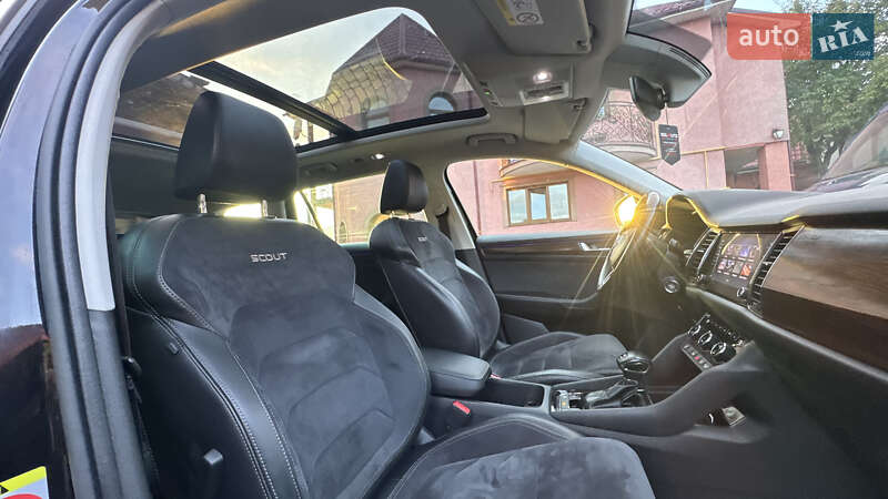 Позашляховик / Кросовер Skoda Kodiaq Scout 2018 в Сваляві