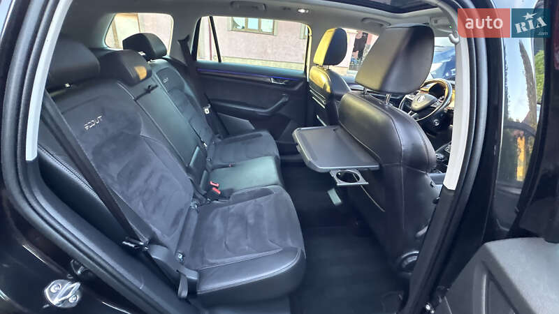 Позашляховик / Кросовер Skoda Kodiaq Scout 2018 в Сваляві