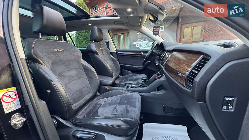 Позашляховик / Кросовер Skoda Kodiaq Scout 2018 в Сваляві