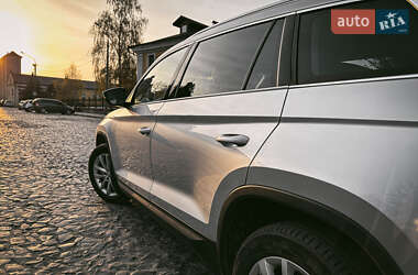 Внедорожник / Кроссовер Skoda Kodiaq 2019 в 