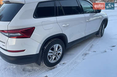 Позашляховик / Кросовер Skoda Kodiaq 2018 в 