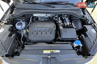 Внедорожник / Кроссовер Skoda Kodiaq 2021 в 