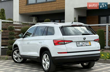 Позашляховик / Кросовер Skoda Kodiaq 2017 в 