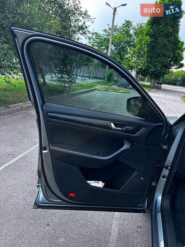 Внедорожник / Кроссовер Skoda Kodiaq 2019 в Змиеве фото 56 Внедорожник / Кроссовер Skoda Kodiaq 2019 в Змиеве