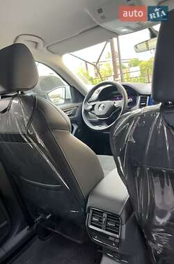Внедорожник / Кроссовер Skoda Kodiaq 2022 в 