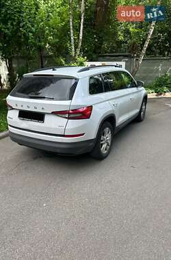 Позашляховик / Кросовер Skoda Kodiaq 2019 в 